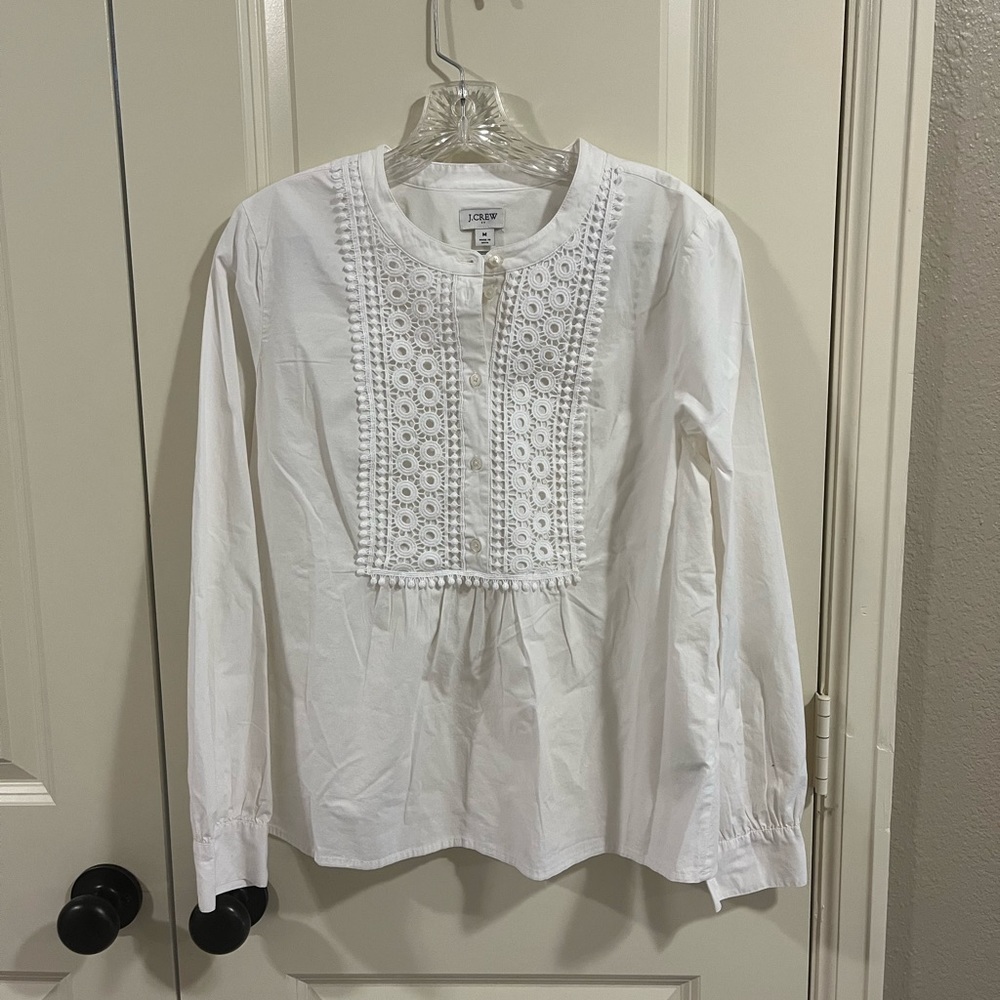 Jcrew Factory white cotton tunic with lace detail. Size Medium